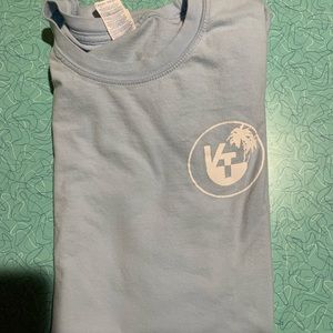 Vt front pocket logo tshirt
